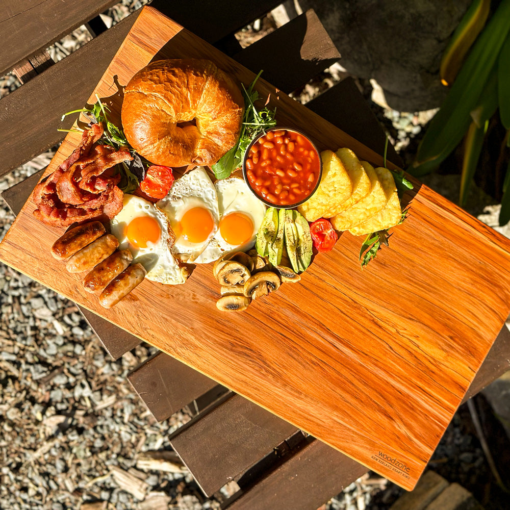 Juice Groove Chopping Board, Extra Large 600x350