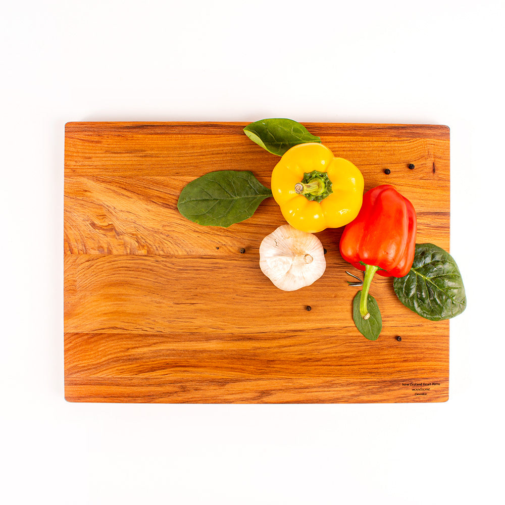 The Great NZ Chopping Board 350x250 with Paua