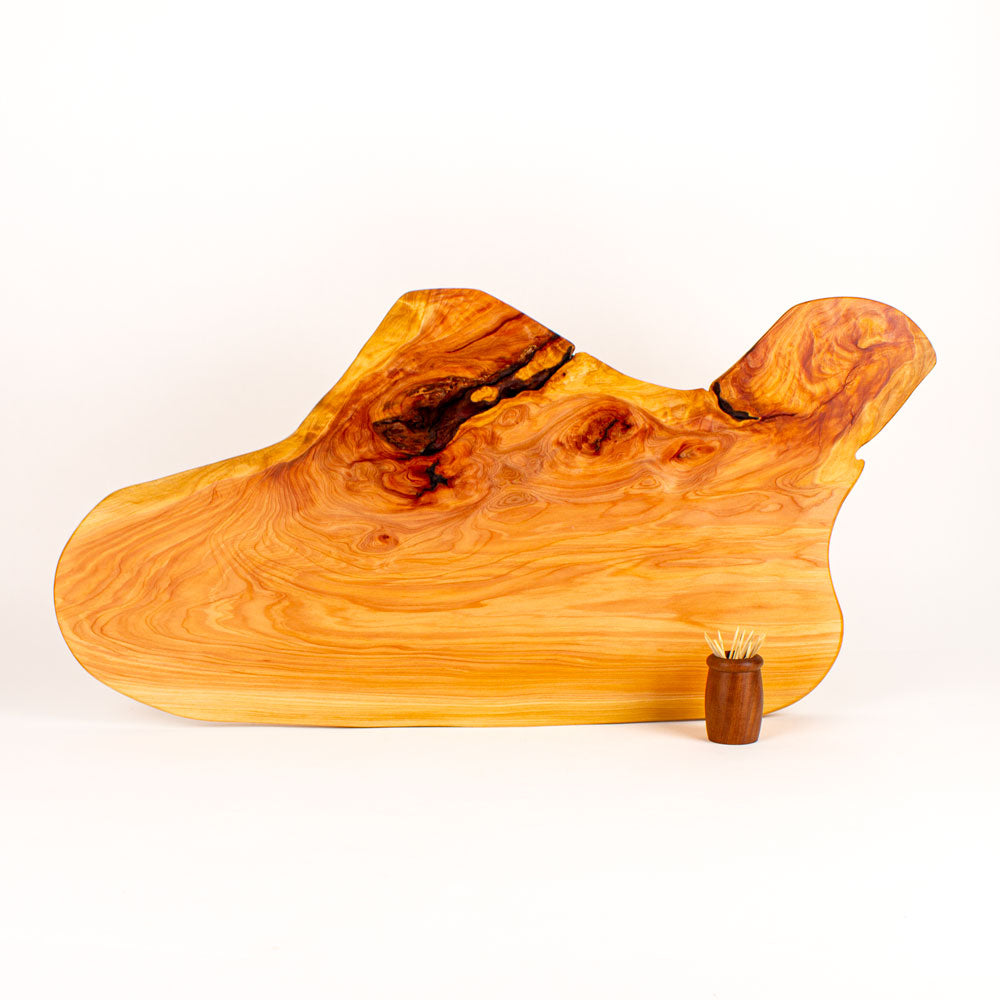Macrocarpa Rustic Natural Edge Board 019