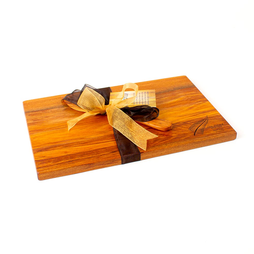 The Great NZ Cheese Board 280x180 and Knife Set - Engraved Icon