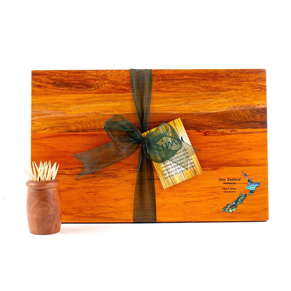 The Great NZ Cheese Board 280x180 with Paua