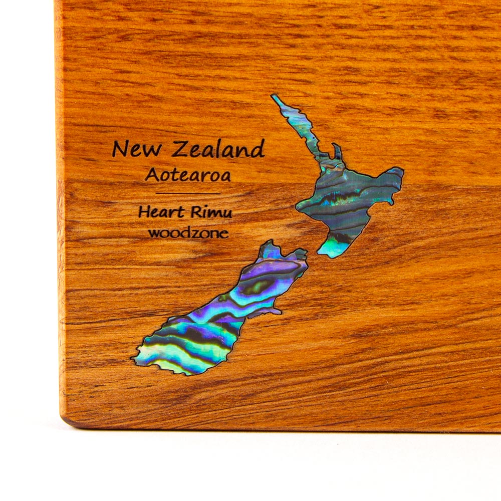 The Great NZ Cheese Board 280x180 and Knife Set - Paua