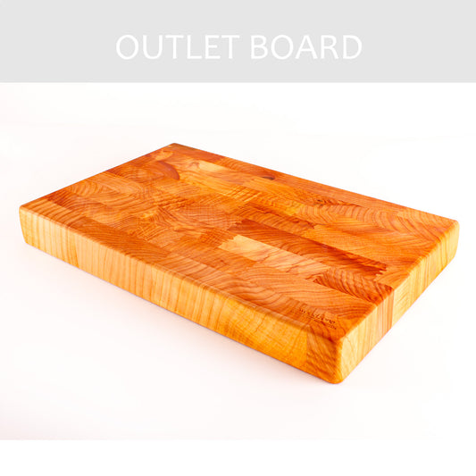 B-GRADE | End Grain Chopping Board 440x270x50 Macrocarpa | 14