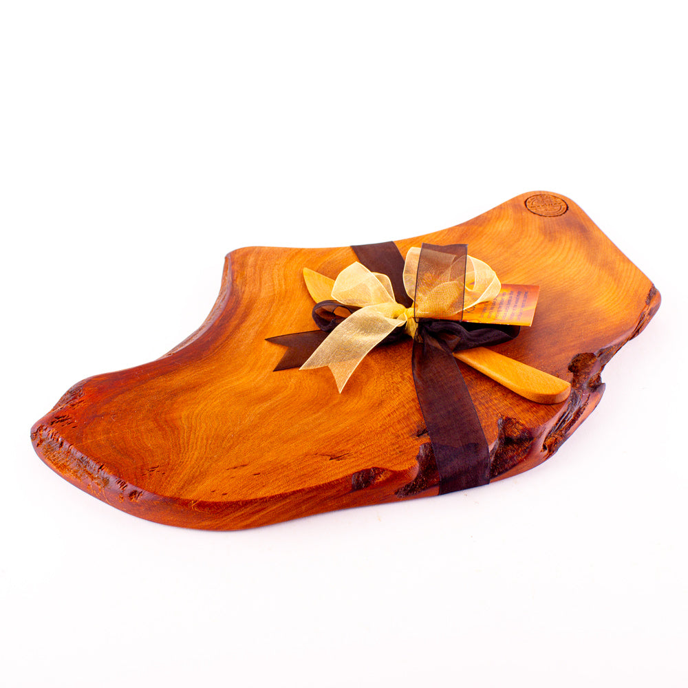 Ancient Kauri Rustic Natural Edge Board and Knife Set 1143