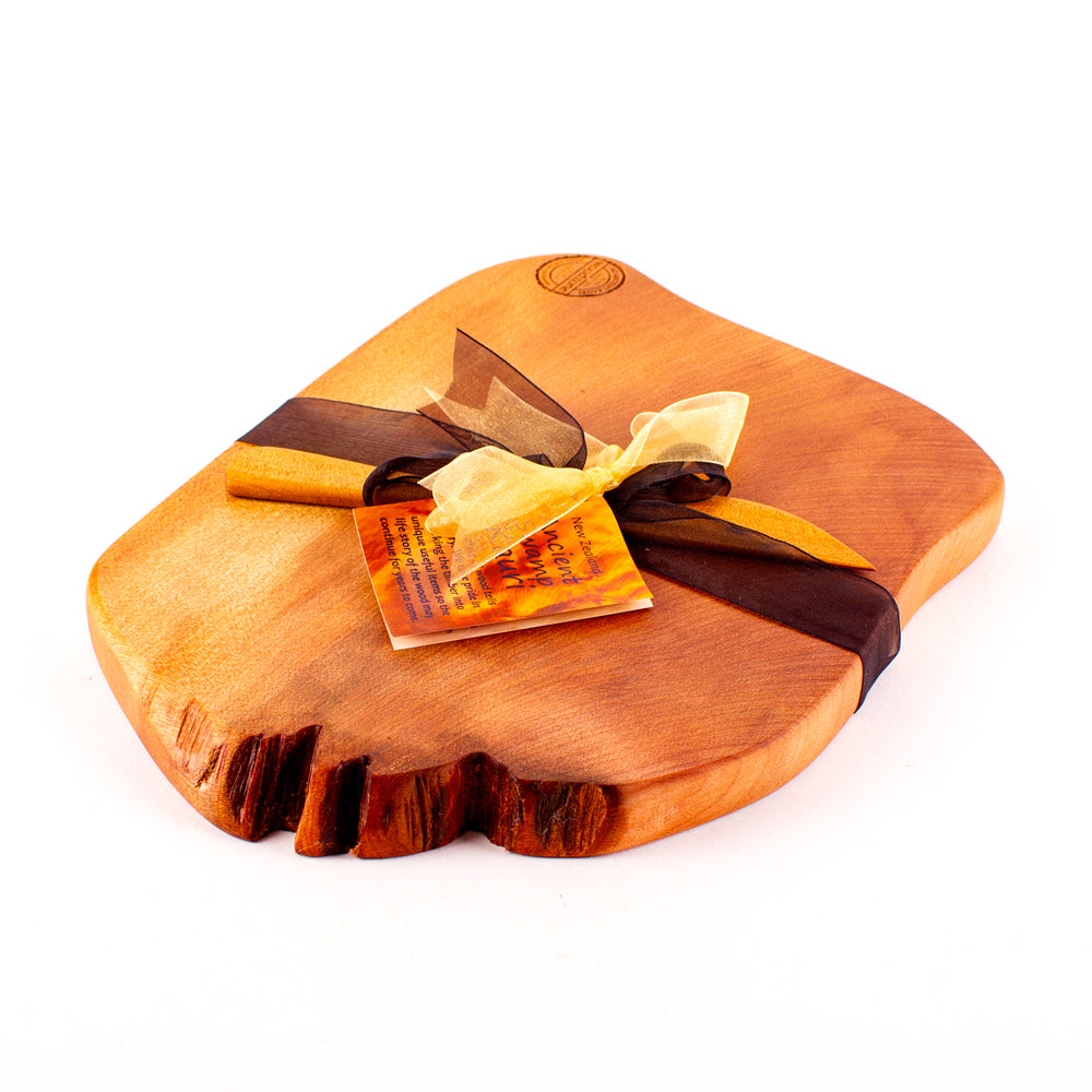 Ancient Kauri Rustic Natural Edge Board and Knife Set 1157