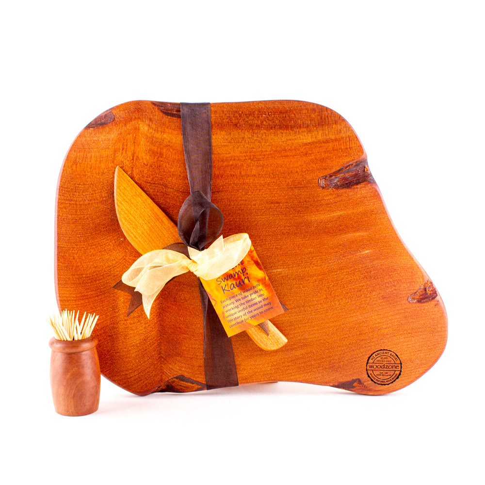 Ancient Kauri Rustic Natural Edge Board and Knife Set 1177