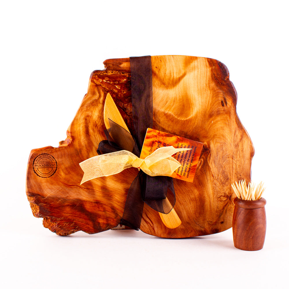 Ancient Kauri Rustic Natural Edge Board and Knife Set 1184