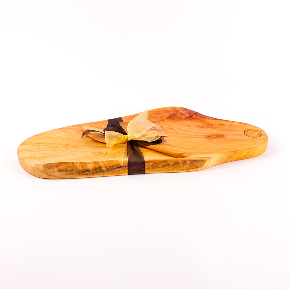 Macrocarpa Rustic Natural Edge Board and Knife Set 159