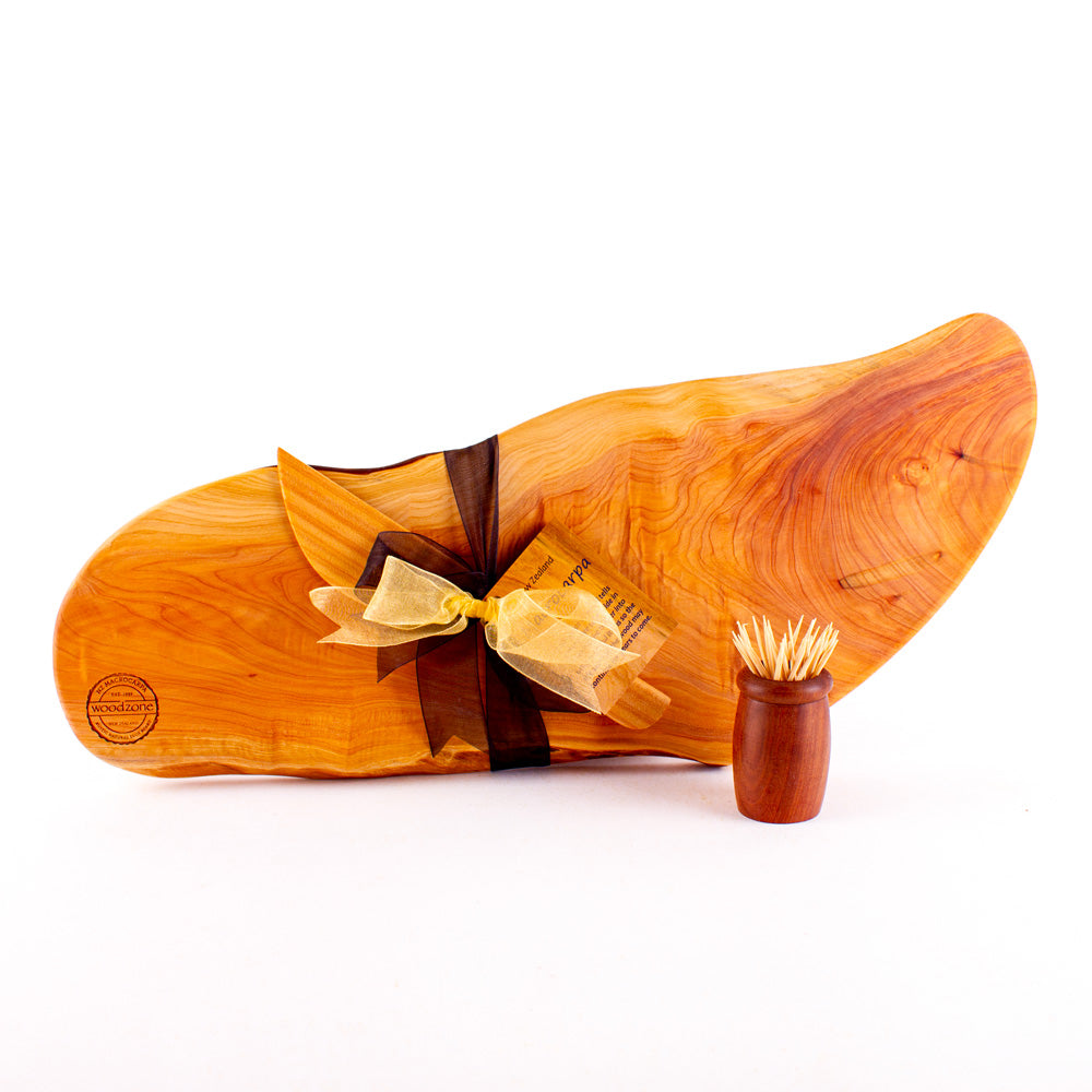 Macrocarpa Rustic Natural Edge Board and Knife Set 905