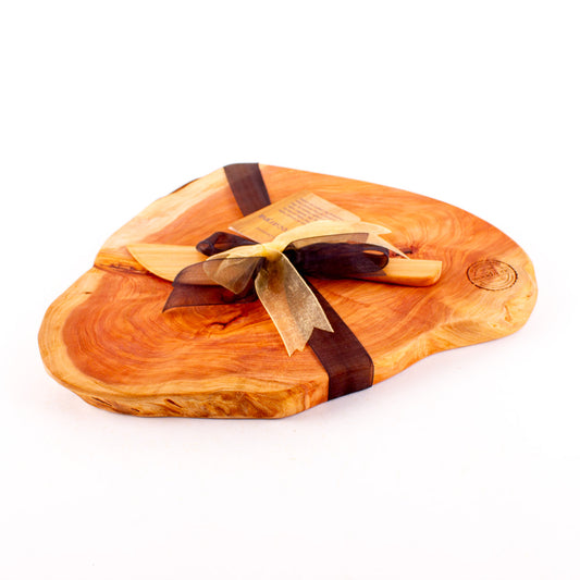 Macrocarpa Rustic Natural Edge Board and Knife Set 906