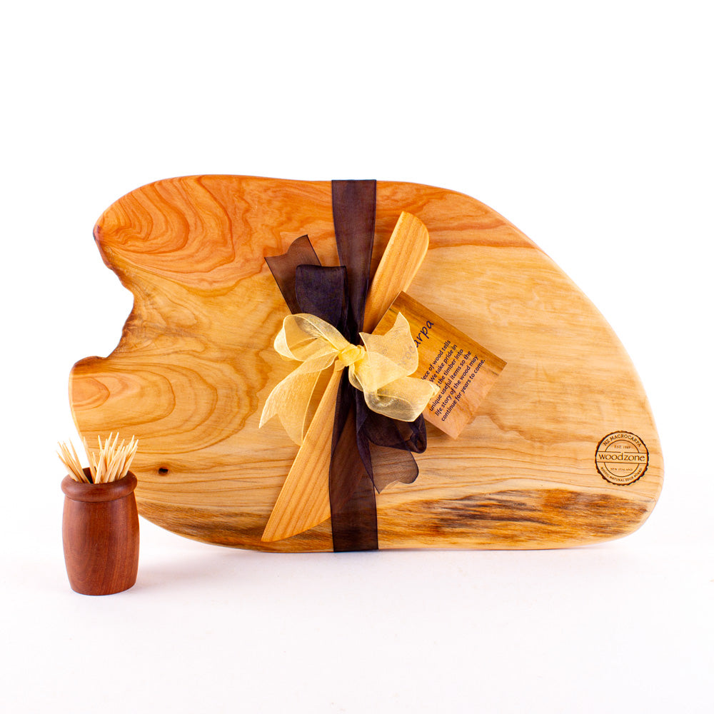 Macrocarpa Rustic Natural Edge Board and Knife Set 909