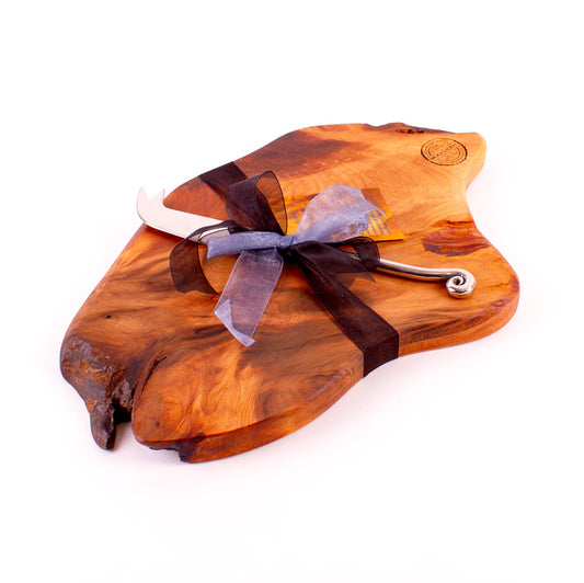 Ancient Kauri Rustic Natural Edge Board and Knife Set 959